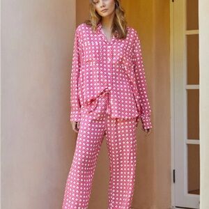 Chic Pink Polka Dot Women's Pajama Set